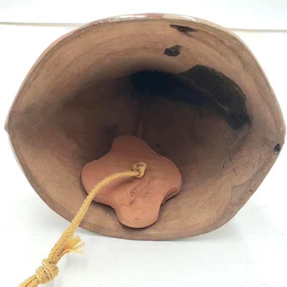 Vtg Pacific Stoneware Jean Ellsworth Queen Of Hearts Clay Bell Wind Chime Brown - Picture 6 of 12
